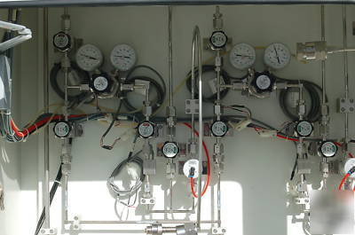 Nucond-safe-lab safegas compressed gas cabinet-monitor