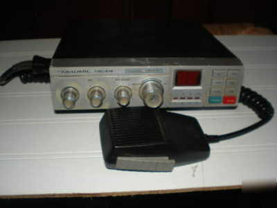 Realistic trc-419, 40 ch cb radio. cb / ham for parts