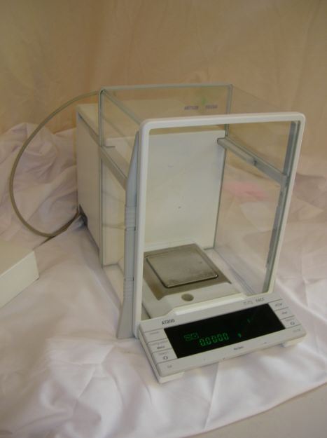 Mettler-toledo AT200 electronic analytical balance fact