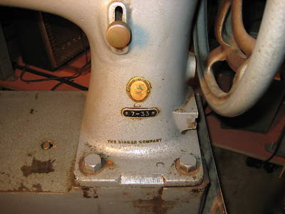 Singer 7-33 heavy duty industrial sewing machine works