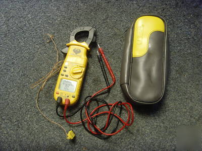 Uei G2 phoenix pro DL379 clamp meter w case multimeter