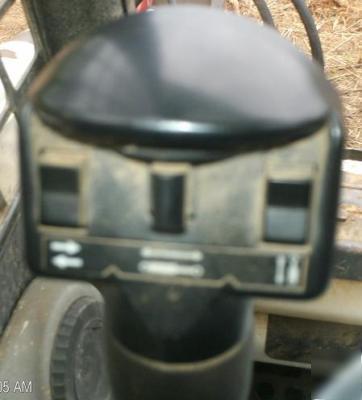 T-200 bobcat skid steer tracked with buckets