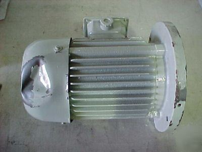 Motor, main drive for #100-1527 nantong milling machine