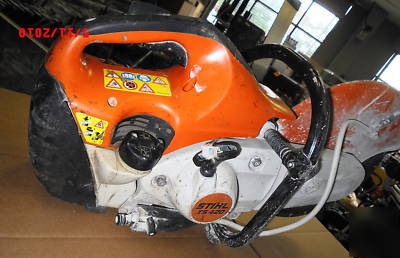 Stihl TS420 concrete gas cut off saw w/diamond blade 