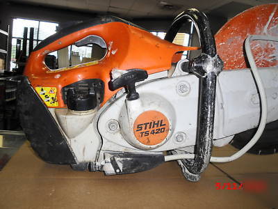 Stihl TS420 concrete gas cut off saw w/diamond blade 