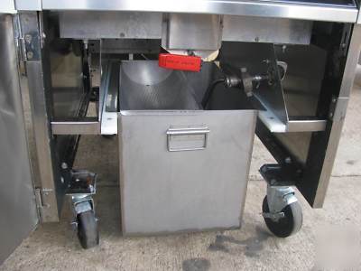 Used bk industries electric donut fryer 70LB mdl dnf-f