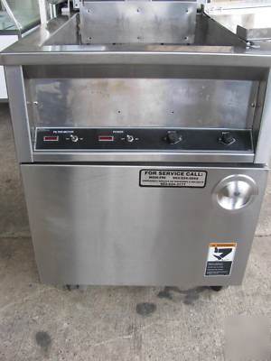 Used bk industries electric donut fryer 70LB mdl dnf-f