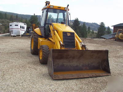 Jcb 214 backhoe 4X4