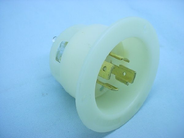 Leviton L20-20 locking flanged inlet 20A 347/600V 3Ã¸y