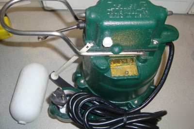 New zoeller m-53 mighty mate 1/3 hp sump pump 