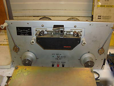 Fanuc 7M boards,manuals,tape reader,power&velocity unit