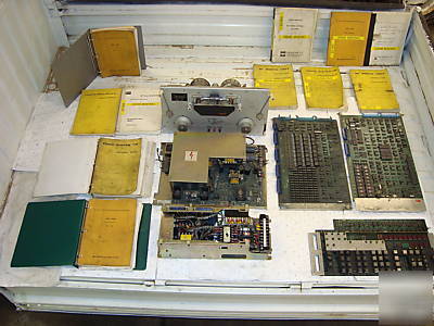 Fanuc 7M boards,manuals,tape reader,power&velocity unit