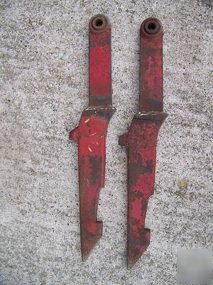 International farmall tractor 2 point quick hitch links