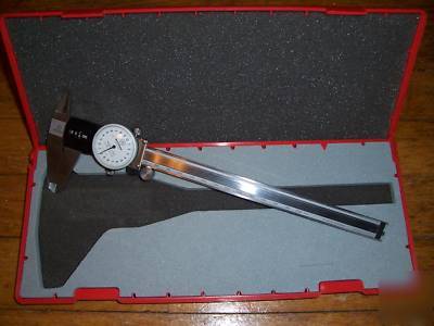Mitutoyo 8 inch dial caliper - metric - 0~200MM