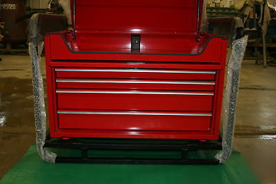 New snapon KRA6200 road chest tool box, ,heavy duty,w/iso