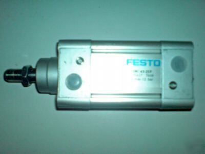 Festo dnc-63-25P code 175437