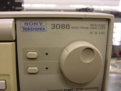 Tektronix 3086 3GHZ real time spectrum analyzer