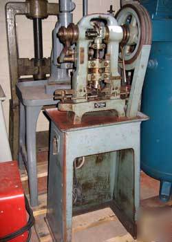 Stutzmann swiss 2 ton industrial press with feeder 