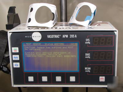 Vasotrack apm 205A bp monitor, sensor and stand